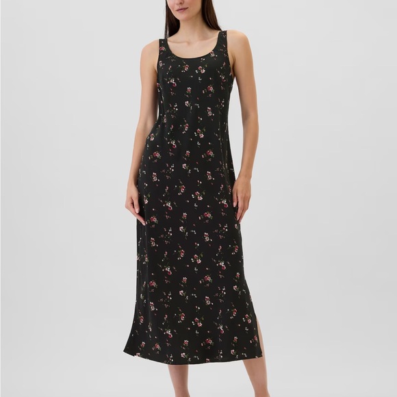 GAP Factory Dresses & Skirts - GAP Black Floral Midi Dress